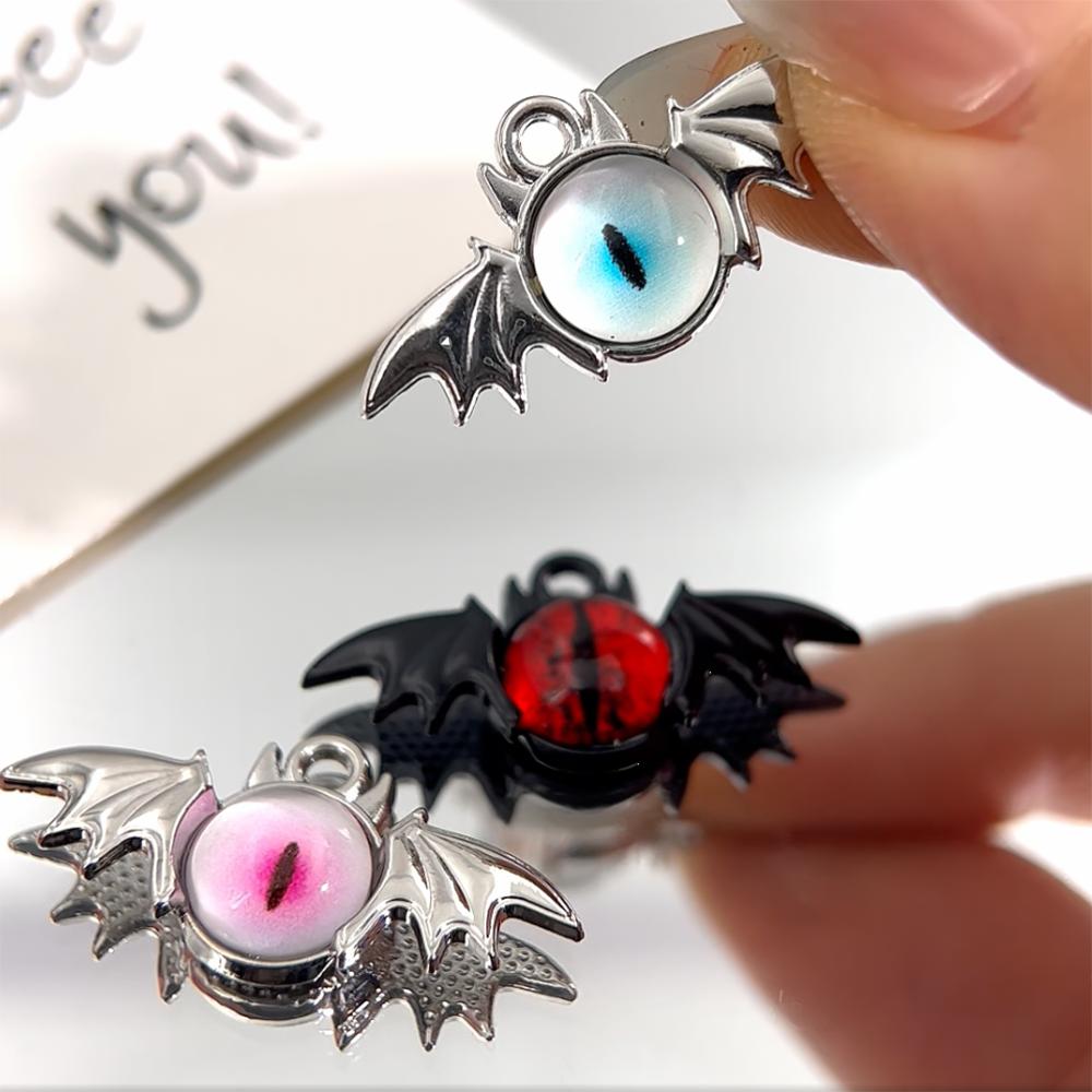 5pcs/lot Dark Wind Alloy Bat Magic Eye Pendant For DIY Anime Peripheral Necklace Keychain Bracelet Necklace Creative Jewelry