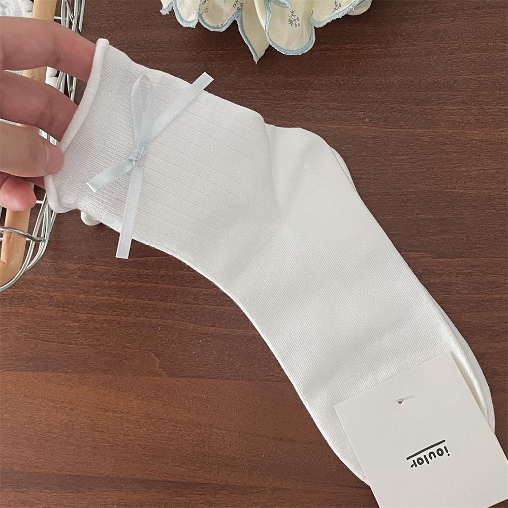 Ladies Spring and Summer New Simple Bowknot Boneless Tube Socks