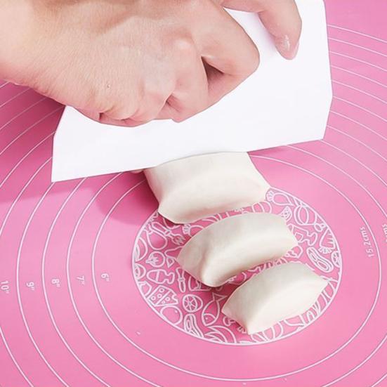 Dough Cutter Multifunctional Baking Tool Reusable Dough Scraper Food Safe Dough Cutting Tool for Bread Cake Fondant