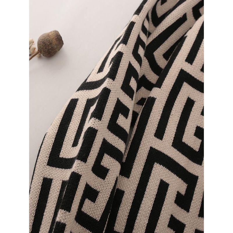 French Style V-neck Knit Cardigan Women's Spring Color Matching Plaid Outdoor 2025 New Graceful High Sense Outerwear Top