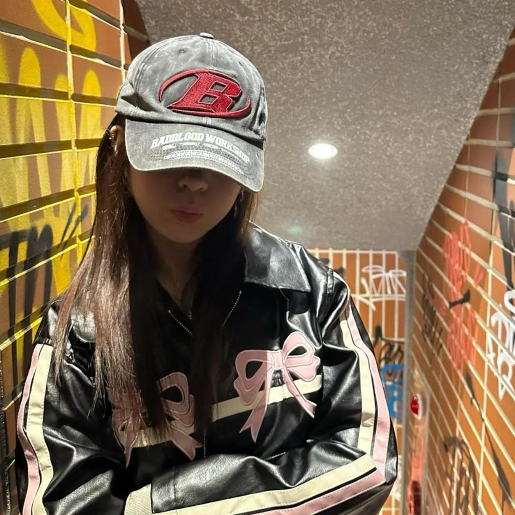 Korean Street Fashion Unisex Embroidered Logo Baseball Cap - Retro Washed Look