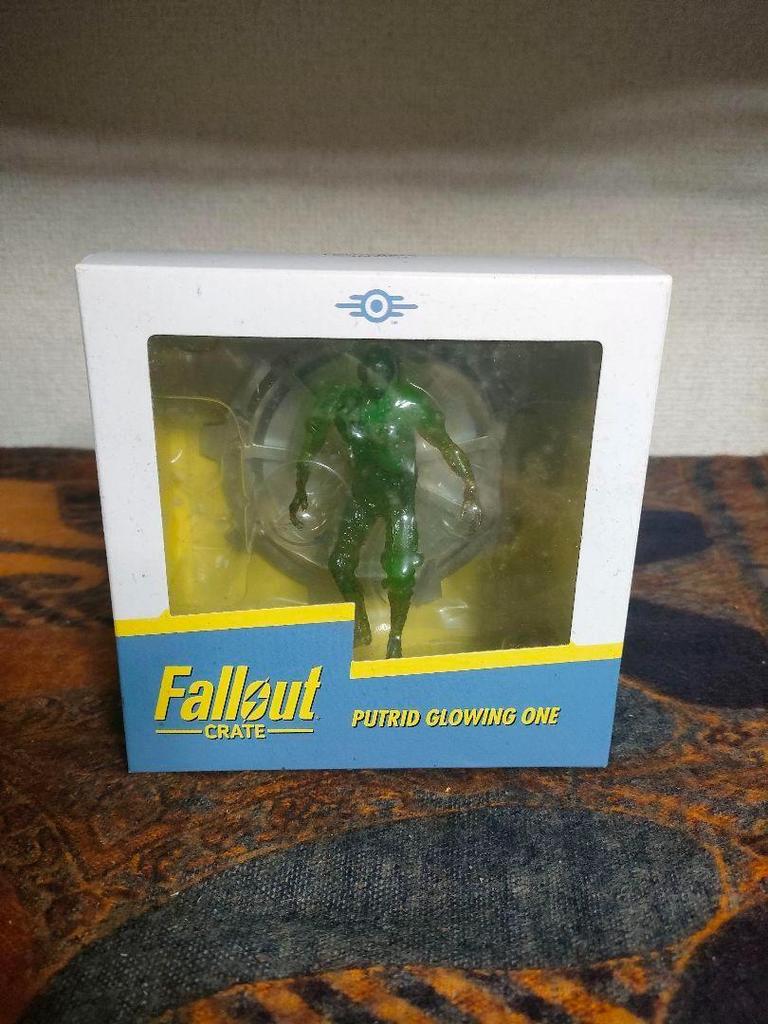 [USED] Fallout Crate Glowing Ghoul Figure (Not Available in Japan)