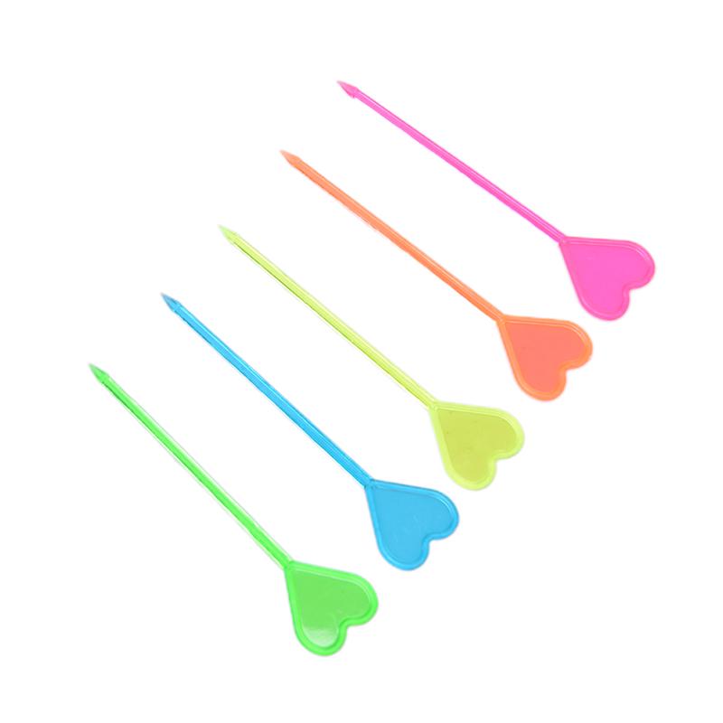 50Pcs Plastic Disposable Forks Stick Food Picks Heart Arrow Dessert Fruit Forks