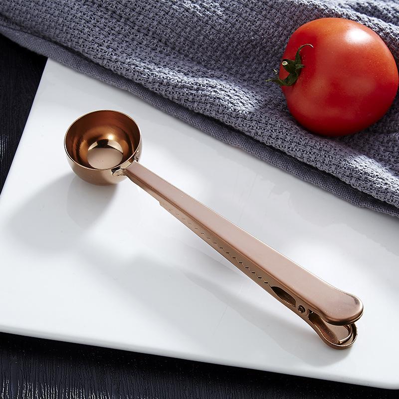 Clip de sellado para cucharas de café de acero inoxidable dos en uno para cucharas medidoras de cocina, té, leche en polvo y granos de café.