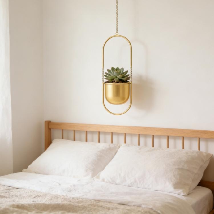 Minimalists Golden Hanging Planter With Adjustable Chain Corrosions Resistant for Home Office Decoration