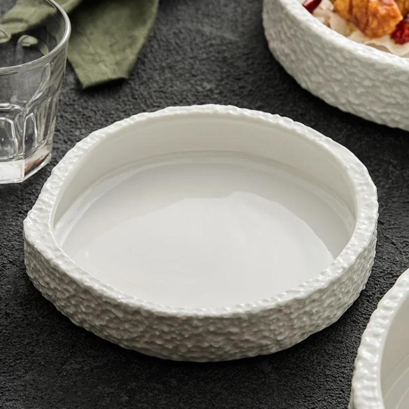 Special-shaped White Ceramic Plate Household Deep Soup Fruit Salad Cake Plate Kitchen Utensils