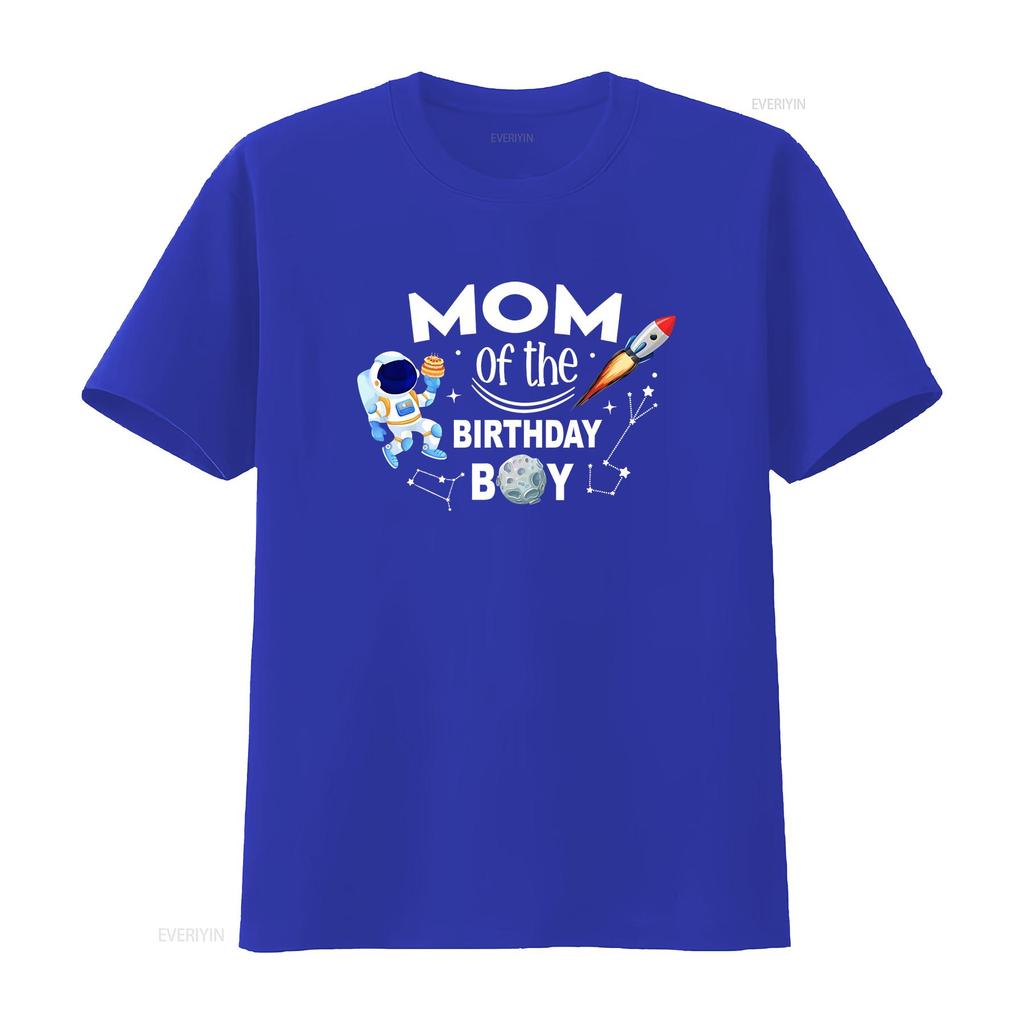 Mom of The Birthday Boy Space Astronaut Family T Shirt Vintage Washed Streetwear Versatile Casual Graphic Designer Clothes
