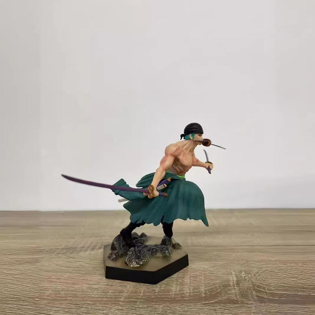 One Piece Anime Figure 16cm GK Battle Three-Knife Flow Zoro Anime Peripheral Statue Figure Model Collection Toy Decoration Gift