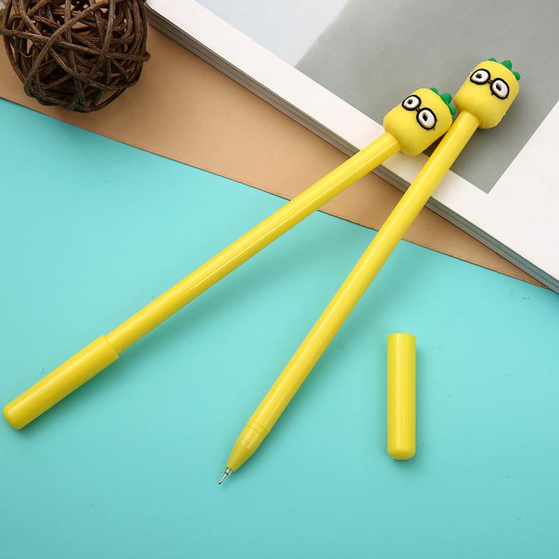 

Fruit Shape Neutral Pen Simple Cute Orange Strawberry Black Pen