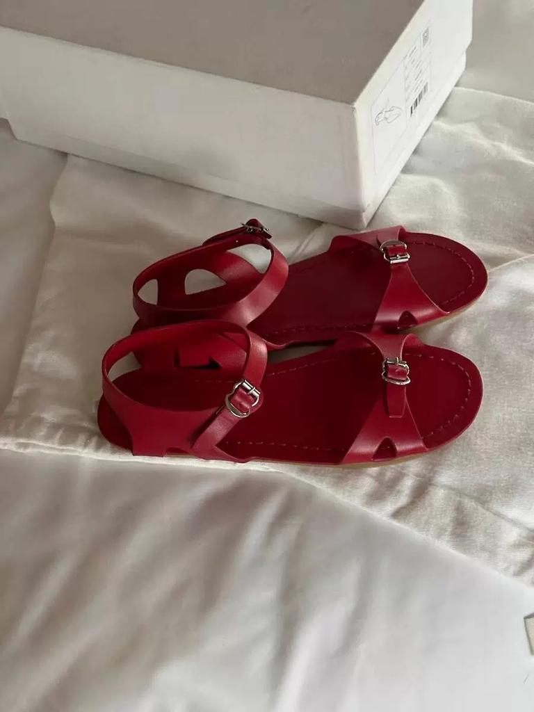 Sheepskin Version~ Row Style Red Sandals Women's 2025 Summer New One-word Buckle with Flat Open-toed Cool Slippers Outside