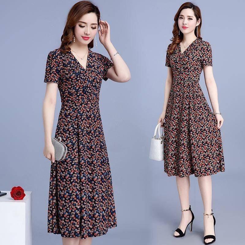 New Plus Size Slim Fit Floral Dress - Trendy Mid-Length for Women