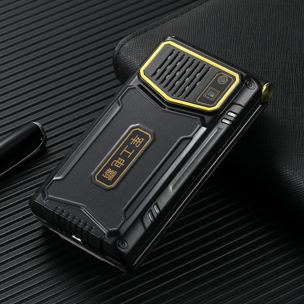 YEEMI M7+ LTE 4G Full netcom Tela de 2,8 polegadas Dual SIM Telefone Móvel Câmera 8W Bluetooth Rádio FM Reprodutor de Vídeo Telefone Flip 2300mAh