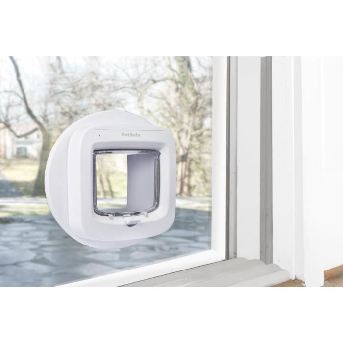 Petsafe Electronic Chip Cat Door PPA19-16145, Battery Operated Cat Door, 4 Position Locking - 22 X 23.9 Cm Easy Installation,