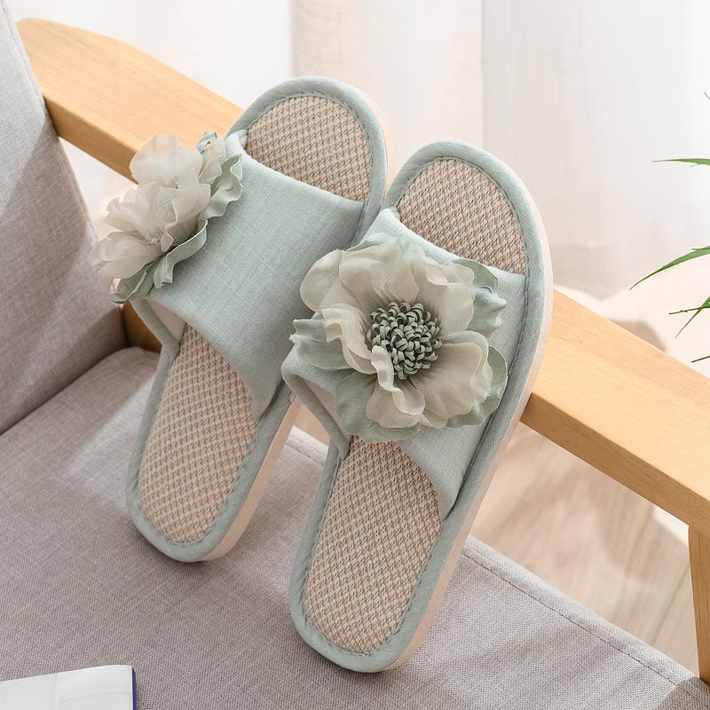 Linen Slippers In Spring and Summer, Indoor Wooden Flooring, Seasonal Cotton and Linen Slippers, Fashionable Flower Slippers, and Cool Slippers