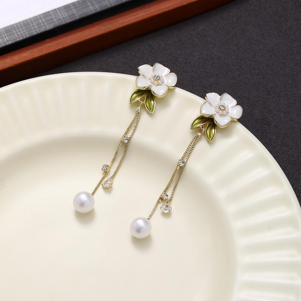 French High-End Camellia Fringed Stud Earrings Long High-End Flower Earrings Women'S Light Luxury Niche Earrings