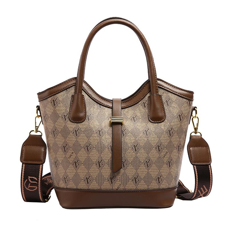 сумка женская сумка 2025 новая корейская версия темпераментная сумка через плечо ins персонализированная модная сумка на одно плечо в стиле ins