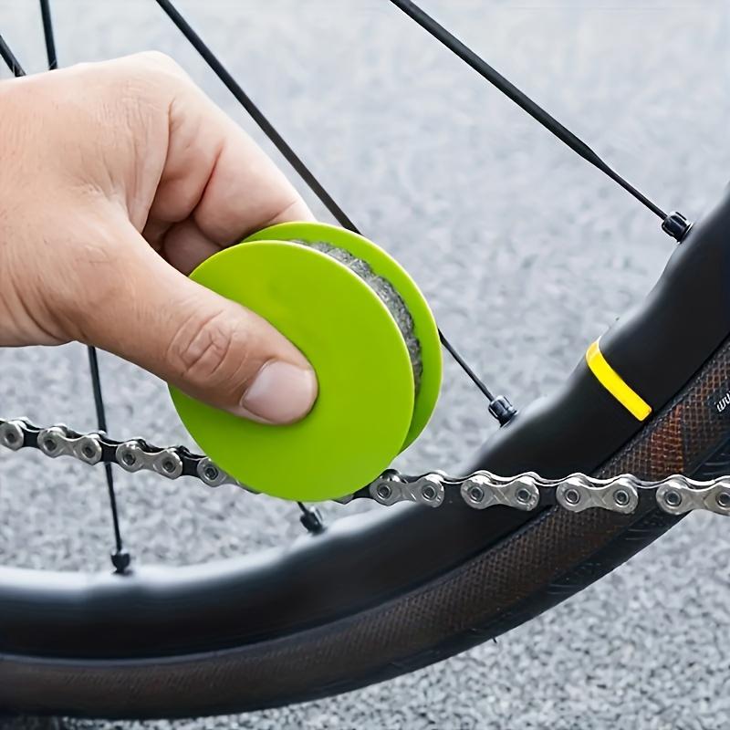 1pc Effortlessly Maintain Your Bike Chain With Our Portable Antirust Oiler Tool