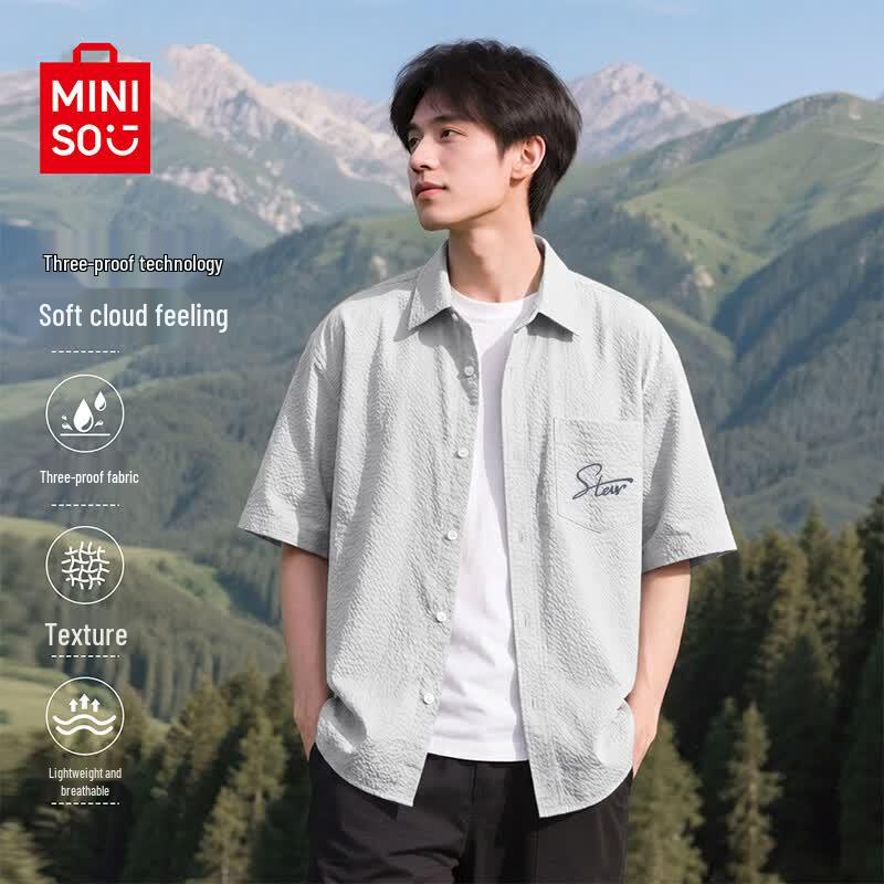 MINISO Men s Premium Summer 3-Proof Seersucker Short-Sleeve Shirt M