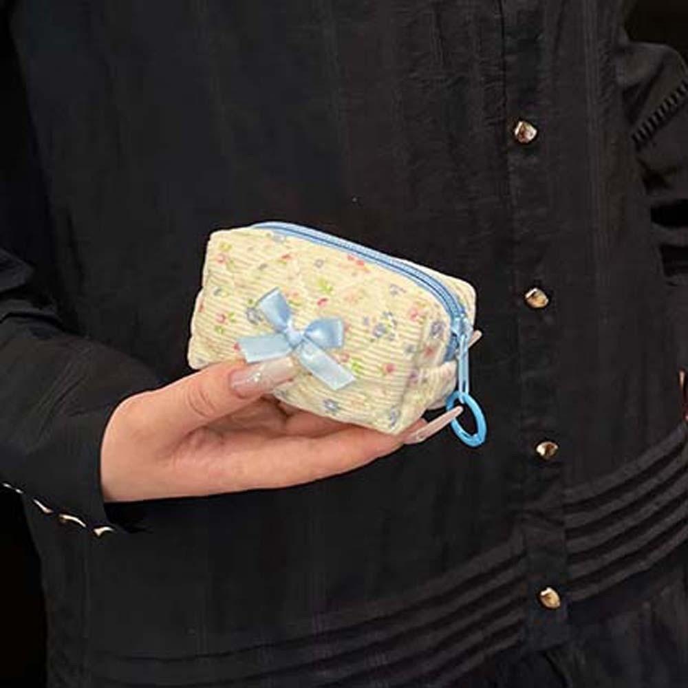 Embroidered Bowknot Quilted Cosmetic Pouch Floral Print Small Coin Purse Teenage Girls