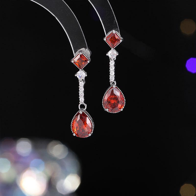 

Серьги женские из серебра 925 пробы, легкие, роскошные, высокого класса, нишевый дизайн, яркие, инкрустированные цирконием, длинные серьги-капли