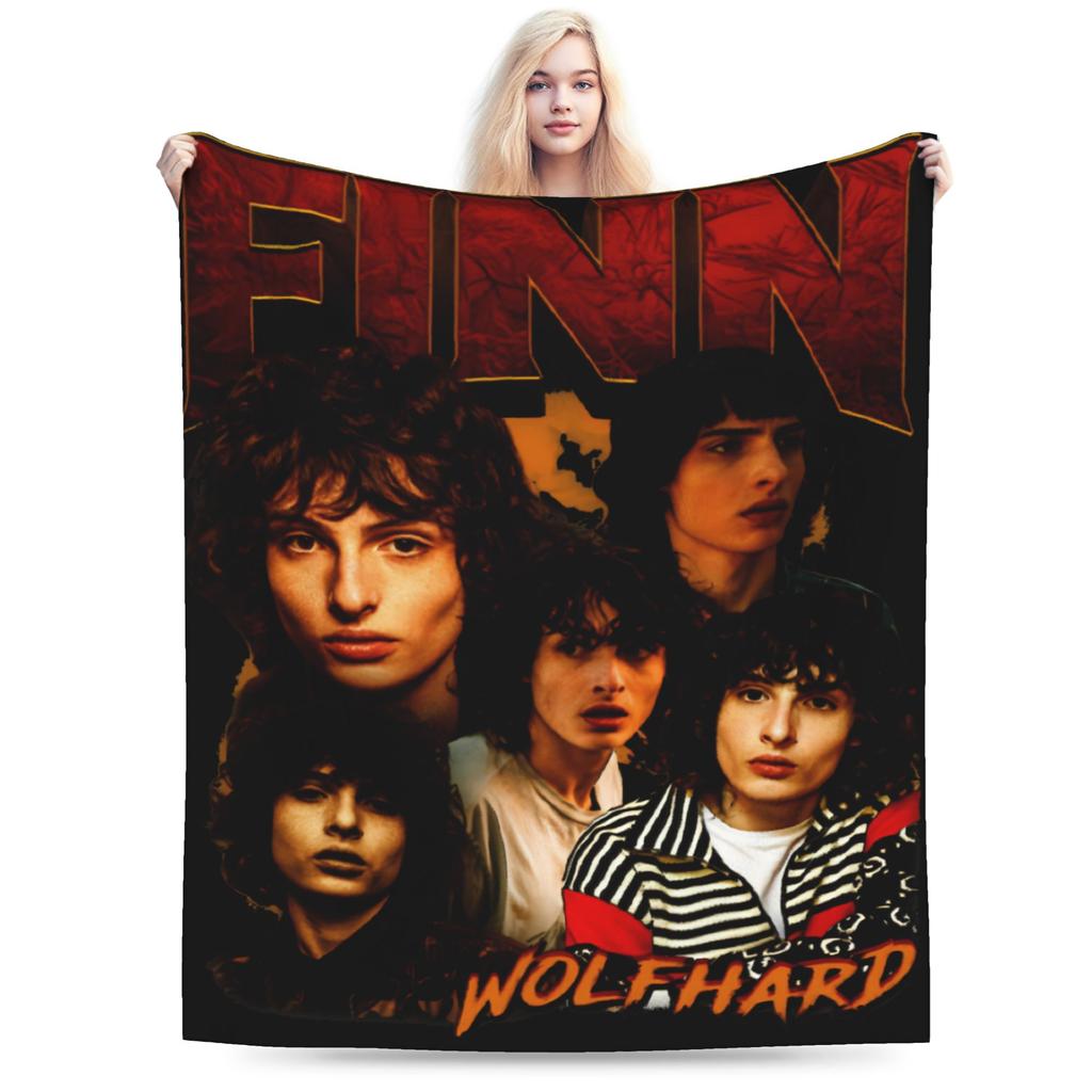 Finn Wolfhard Flanelldecke Winter Musiker Warm Weich Überwurf für Mädchen Jungen Couch Bett Lustige Tagesdecke Sofa Bettbezug