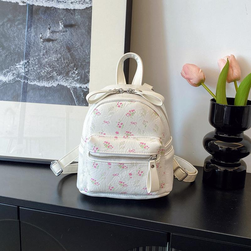 

2025 Новый дорожный рюкзак Универсальный женский модный рюкзак для студенток Трендовая универсальная школьная сумка