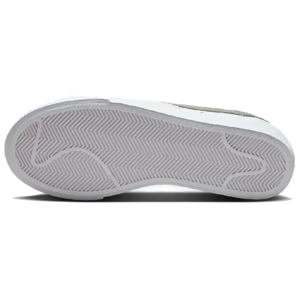 Nike Blazer Low Plateau Damen Photon Dust Weiß Schwarz Höhlenstein DJ0292-004