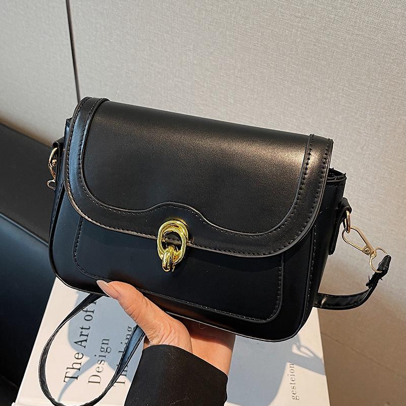 Высококлассная, нишевая сумка кроссбоди для женщин, стильная маленькая квадратная сумка на одно плечо чёрный