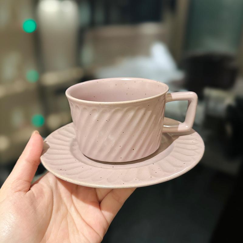 High-looking Retro Stoneware Coffee Cup with Saucer Design Twill Shape Office Afternoon Tea Cup and Saucer Set