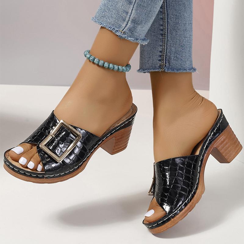 Fashion Plus Size Black Slippers For Women Summer 2025 Retro Metal Decoration Slippers Woman Casual Open Toe Platform Slides Female