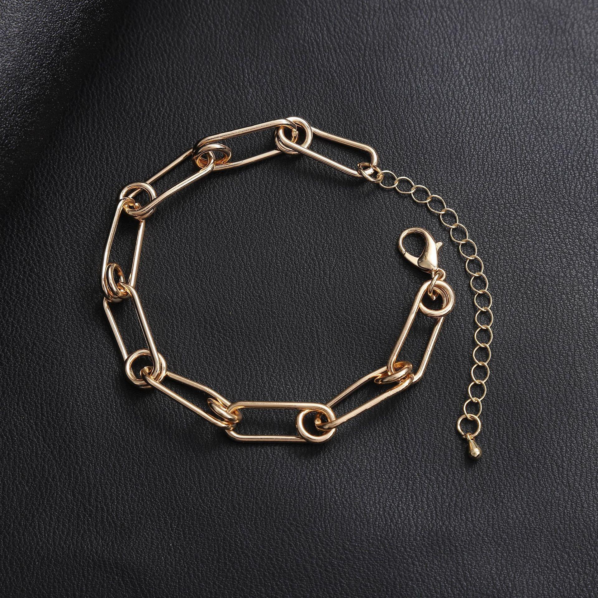 

Геометрический полый матовый эластичный браслет, модный и высококлассный женский универсальный гладкий браслет из сплава