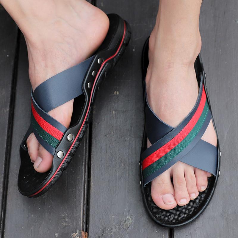 Fashion FUQIAO Brand Summer Men Slippers Fashion Leather Sandals Cross Strap Beach Water Shoes Men High Quality Slippers Big Size:38-47