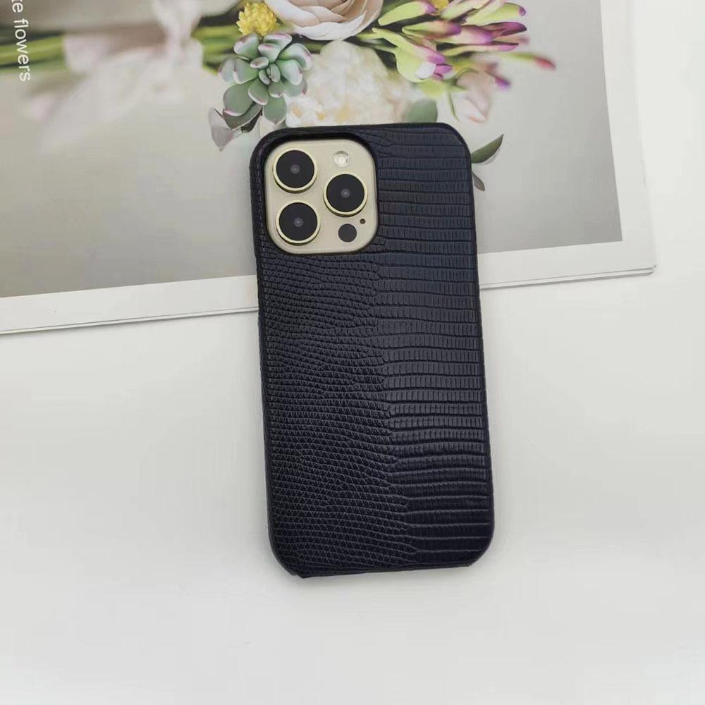 Lizard pattern is suitable for 17/16 iPhone case 15pro16promax hard case texture heat dissipation iPhone