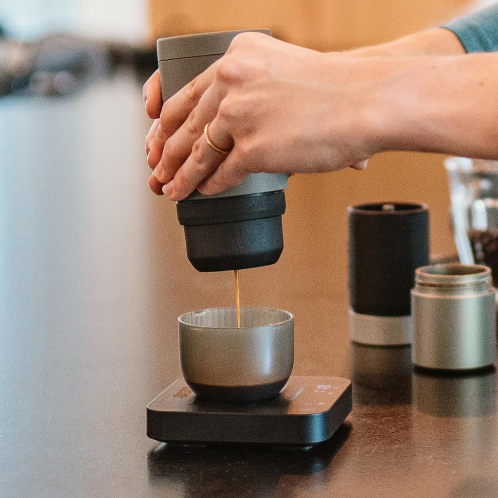 WACACO Exagram Pro Coffee Scale with Timer Smart Espresso Scale Automatic Timing Rechargeable Mini Digital Coffee Weight Scales Gram Ounce Milliliter