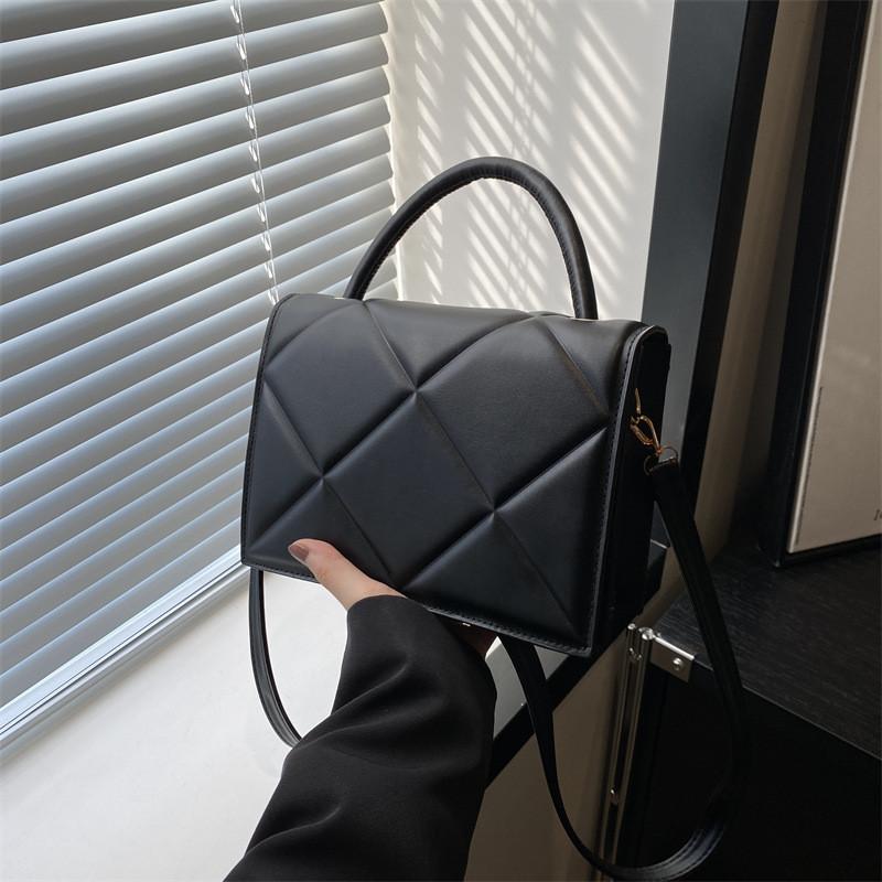 

Stylish New Design Teen Girl Handbag Shoulder Small Square Bag Lady Purse 2024 Spring Simple Ins Crossbody Bag чёрный