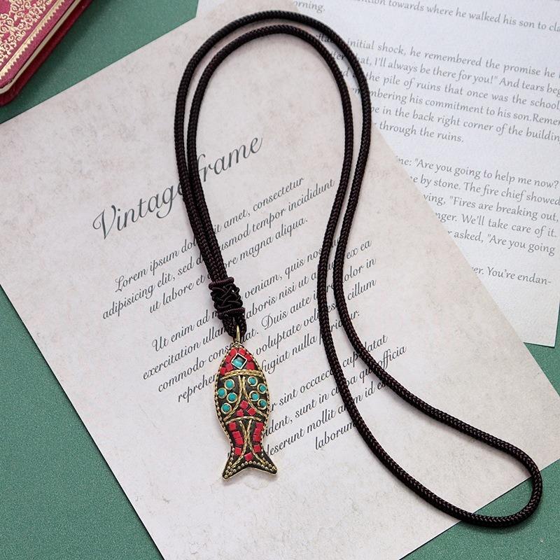 

Нішевий дизайн Непальська мідь риба Тибетський ручний роботи намисто чоловіче та жіноче ретро темперамент простий набір сережок