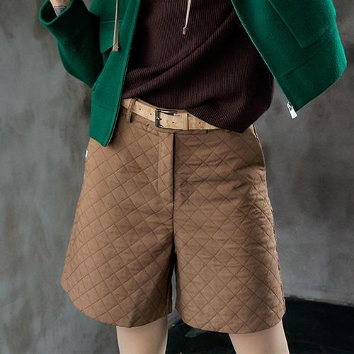 BENECIA12 Quilted Knee-Length Pants Camel
