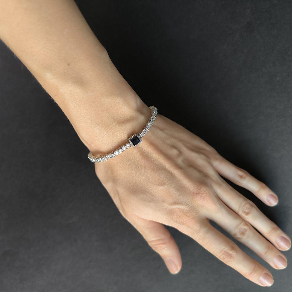 Серебряный браслет с сапфиром nano 9.25ct, вес изделия 12,54 гр (2205777)