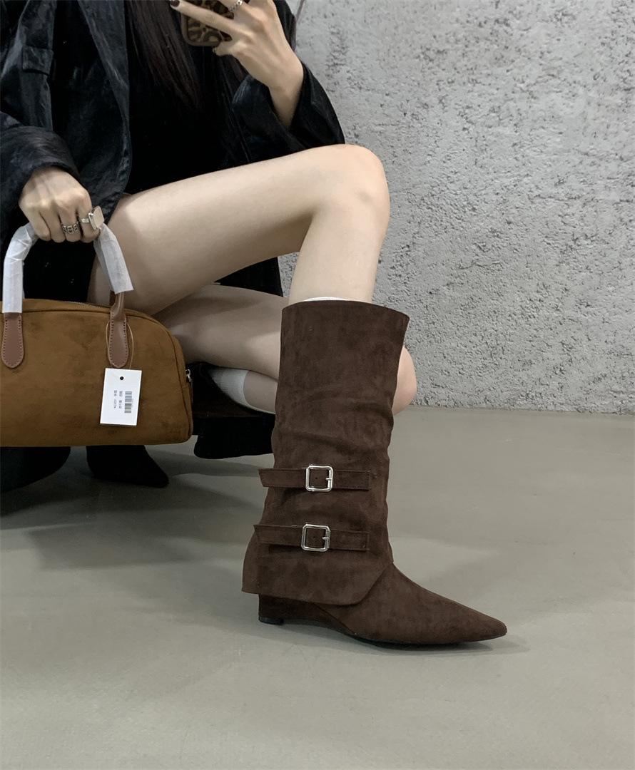 

Коричневые ботильоны на высоком каблуке с острым носком, средней длины, ботинки-рыцари, женская обувь 2025 весна-осень-зима, ботинки-штаны, длинные ботинки, ретро длинные ботинки 39 светло-коричневого