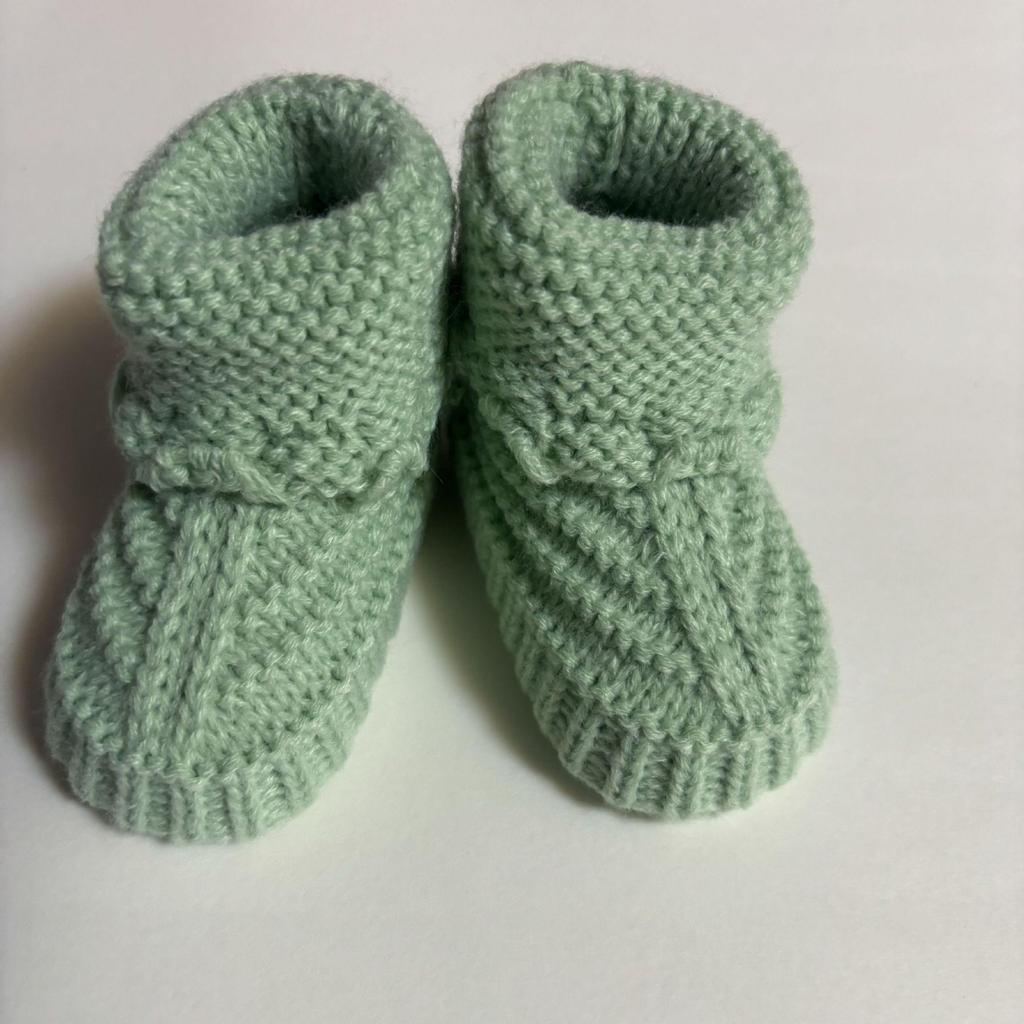 Scarpine da Bambino in Lana Lavorate a Maglia a Mano per Primavera e Autunno (0-6 mesi)