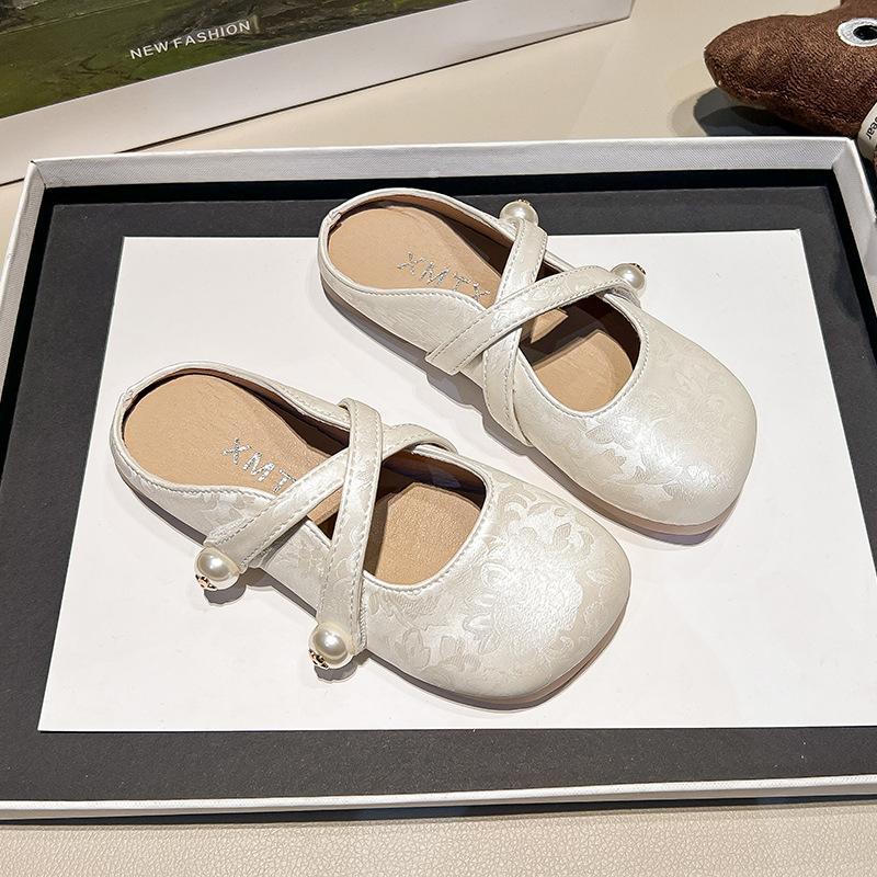 

Модная универсальная обувь для девочек, летние новые детские тапочки на мягкой подошве в античном стиле, сандалии для девочек, удобная нескользящая детская кожаная обувь 26insole16cm бежевый