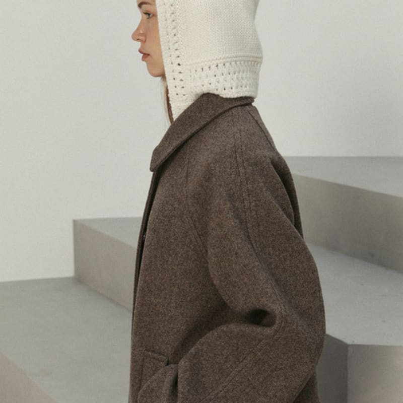 

LE cashmere blend pointelle point bonnet (ivory) free