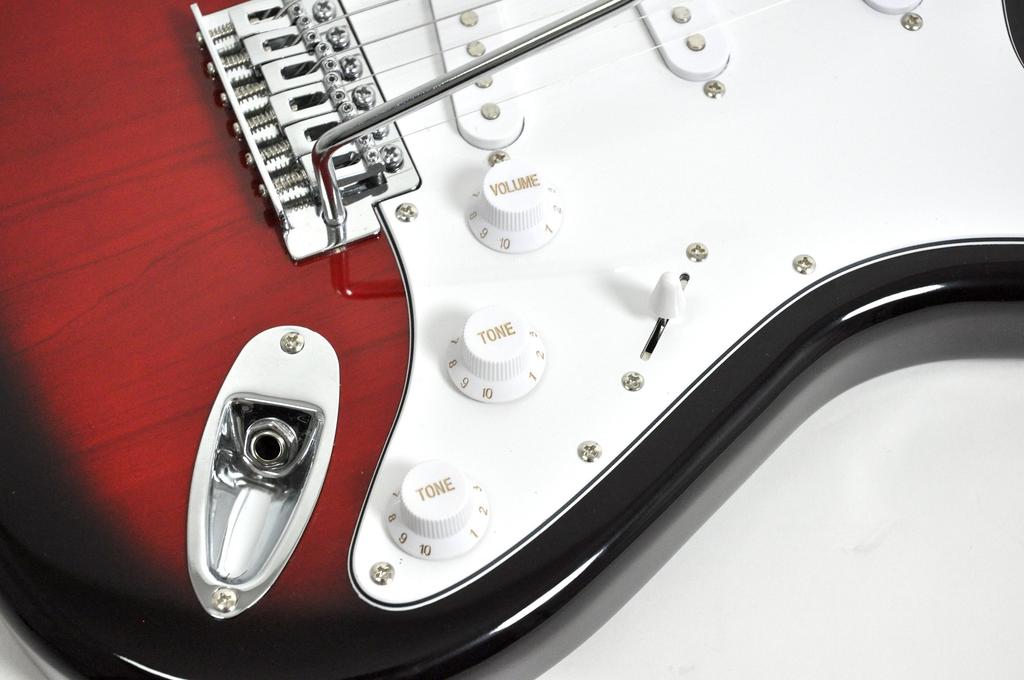 PhotoGenic elektrisk gitar ST-type Rød Sunburst-nøkkel ST-180/RDS [Mykt etui/skjold/justering inkludert]