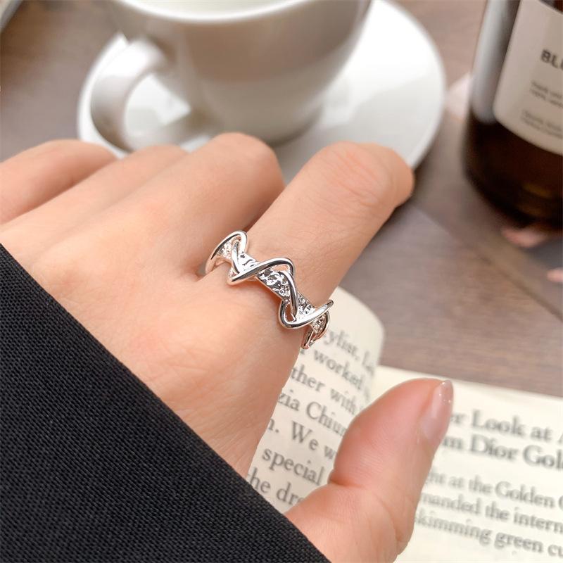 Female Niche Light Luxury Cold Wind Wave Irregular Ring J469