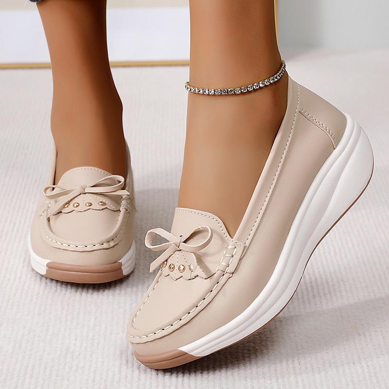 Lightweight and Anti-slip Sponge Shoes and Casual Bean Shoes for Women