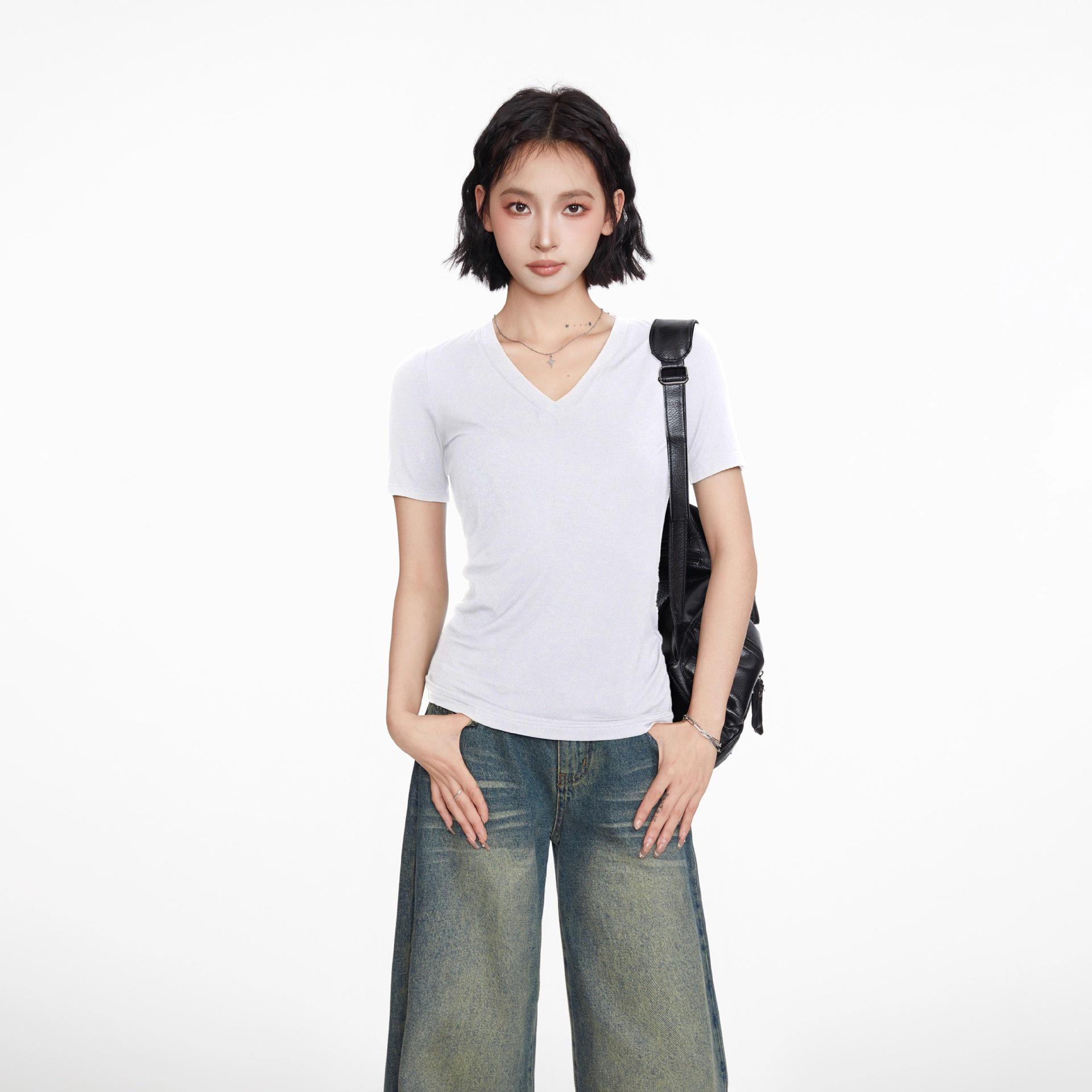 

Women s Black V-Neck Slim-Fit Short-Sleeve Shoulder Top 2025 M