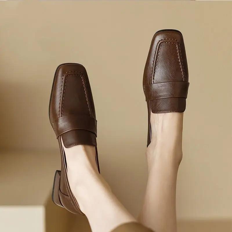 Women's Soft Leather Loafers Spring Autumn Soft Slip On Chunky Heel Versatile Loafers Women British Style Shoes