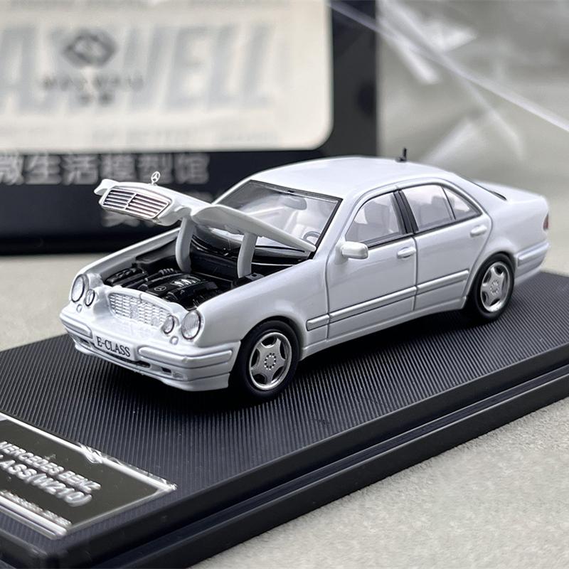 

Maxwell 1:64 E320 W210 Alloy Car Diecasts & Toy Vehicles Car Model Miniature Scale Model Car Toys For Children белый