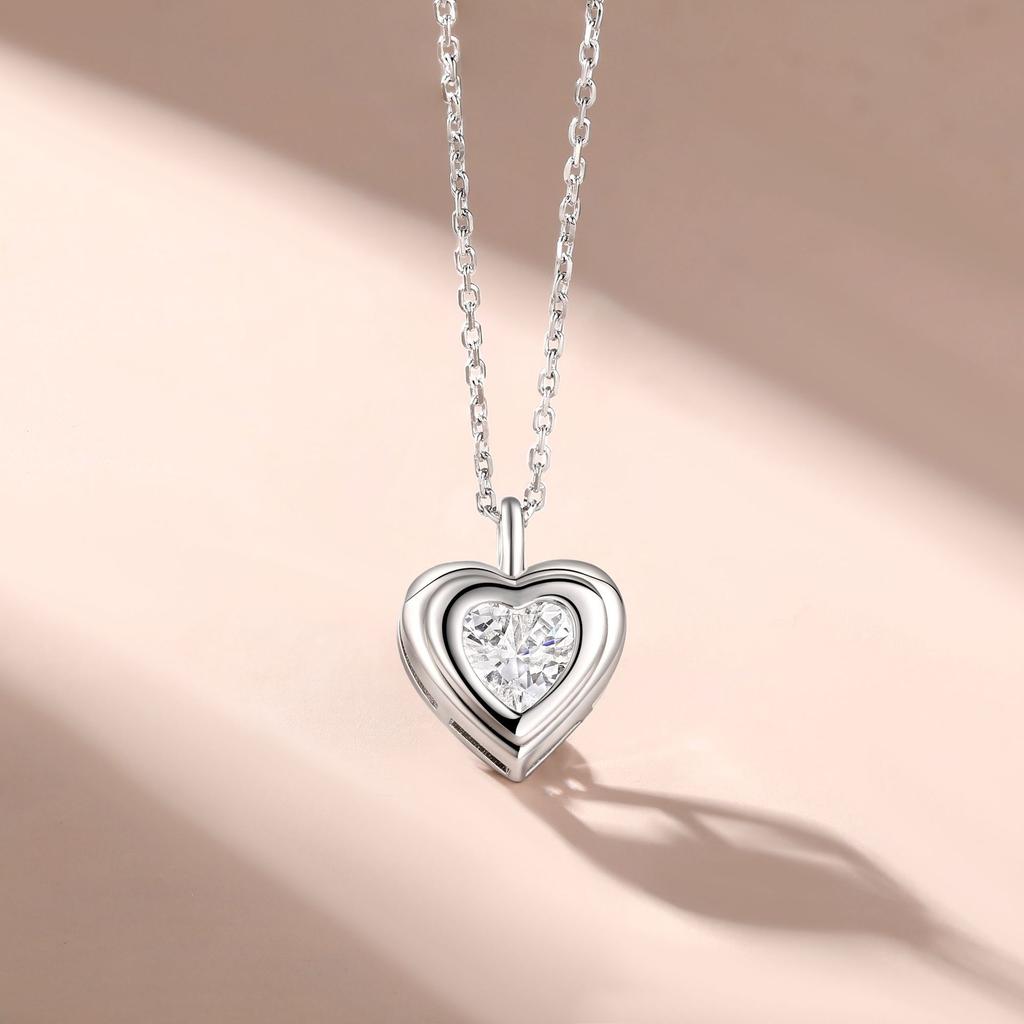 925 Silver Love Jewelry Necklace Women's Cross-Border Jewelry Heart Pendant Neck Chain Sterling Silver Accessories Light Luxury