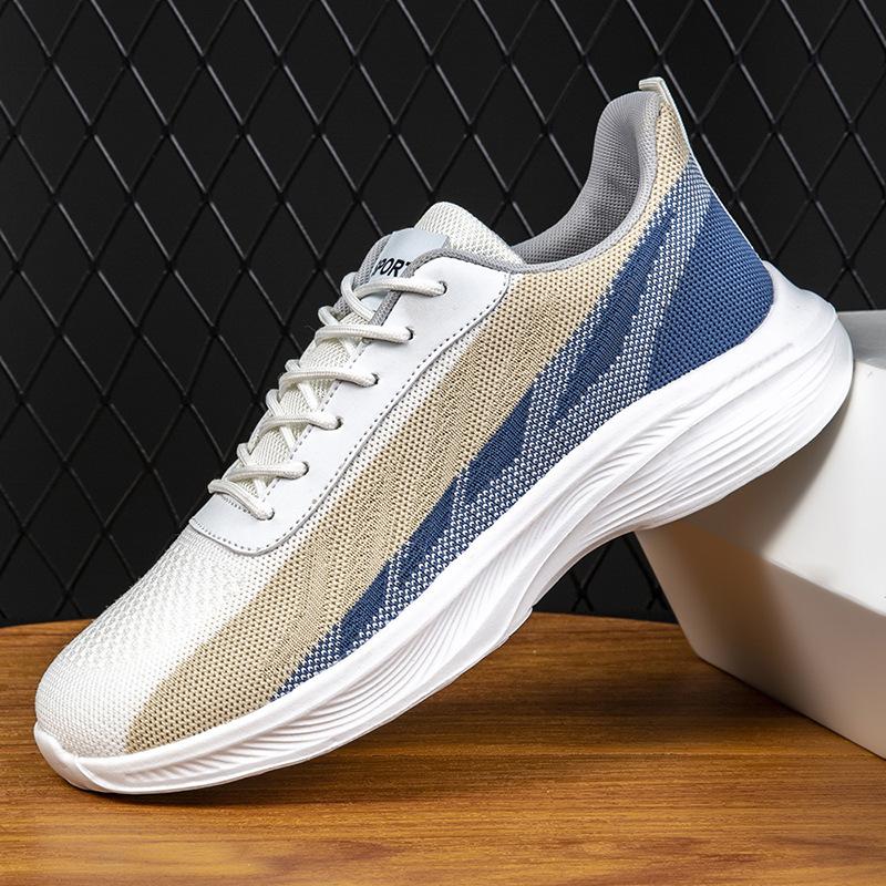 Large size 2 years new fly-woven breathable mesh shoes ultra-light casual youth running sports trendy shoes